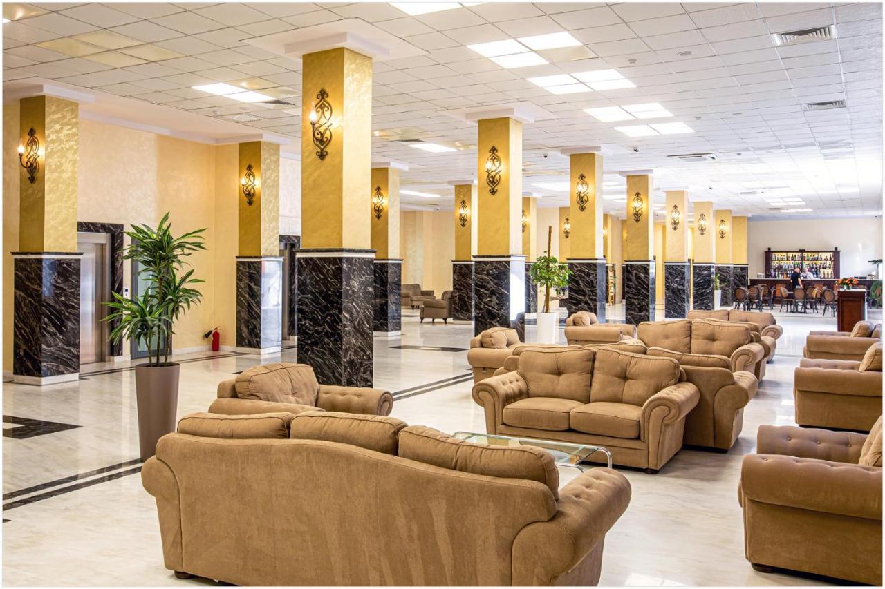Ani Grand Hotel Yerevan Exterior photo